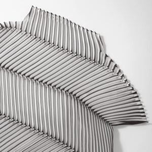 pleated short sleeved shirt