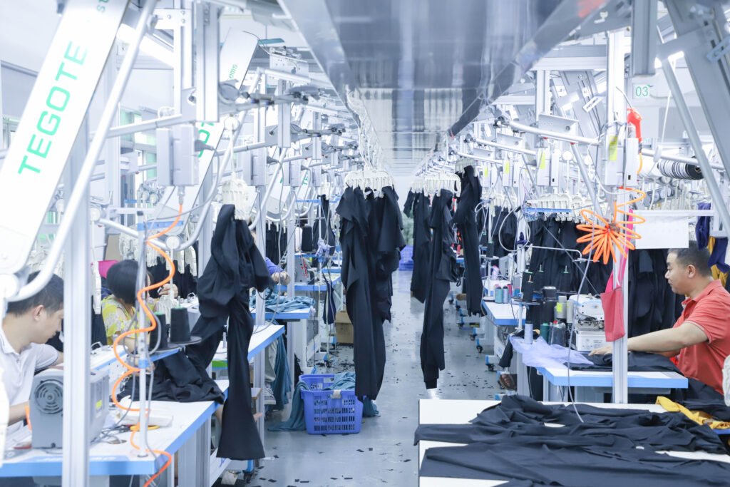 Custom Dress Manufactory Dress Sample Room