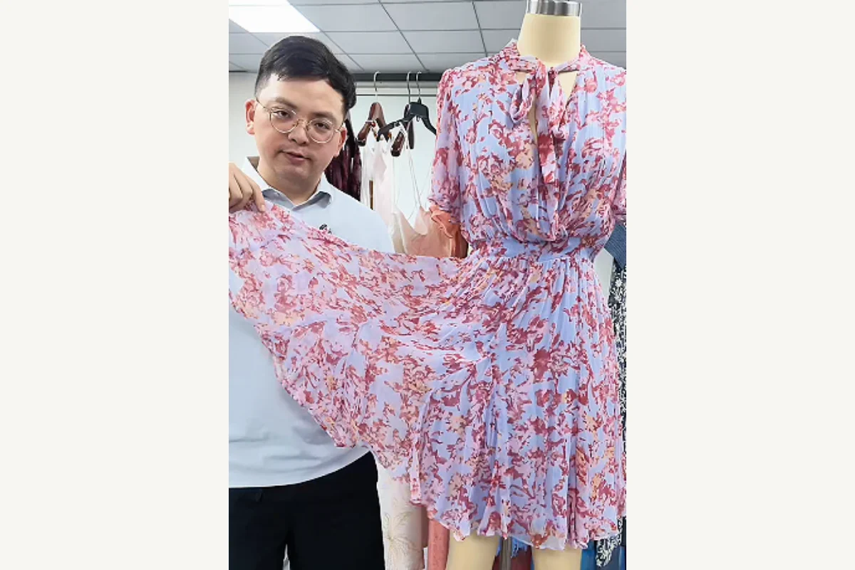 Shengfu developer presenting a mini dress for length silhouette and fit review