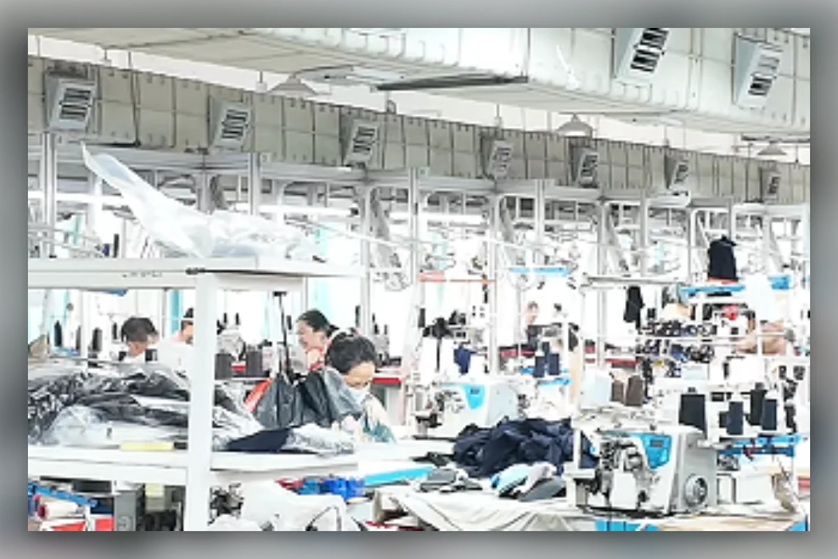 Shengfu bulk production floor working on custom dress orders after payment approval